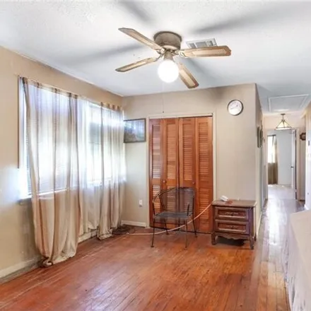 Image 5 - 9308 Colapissa Street, New Orleans, LA 70118, USA - House for sale