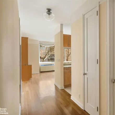 Image 8 - 101 WEST 79TH STREET 2D in New York - Apartment for sale