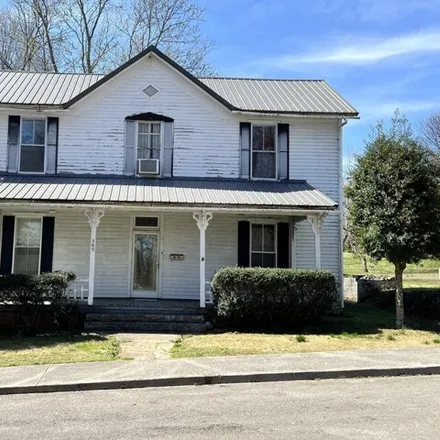 Buy this 4 bed house on 553 Williams Street in Sweetwater, Monroe County