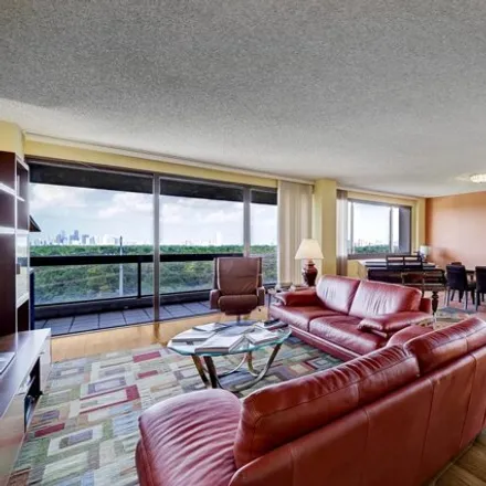 Rent this 3 bed condo on The Park Square in 49 Briar Hollow Lane, Houston