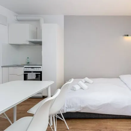 Image 1 - Krakow, Lesser Poland Voivodeship, Poland - Apartment for rent