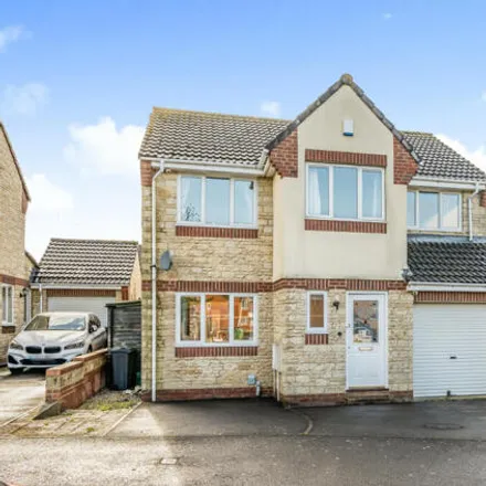Buy this 4 bed house on Arrowsmith Drive in Stonehouse, GL10 2QS