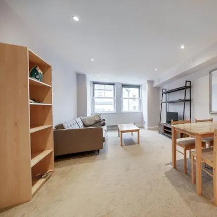 Image 3 - 63 Bassingham Road, London, SW18 3AF, United Kingdom - Apartment for rent