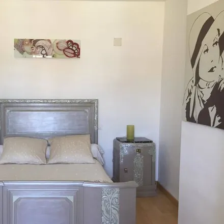 Rent this 3 bed townhouse on Rue de l'Espérance in 60390 Auneuil, France