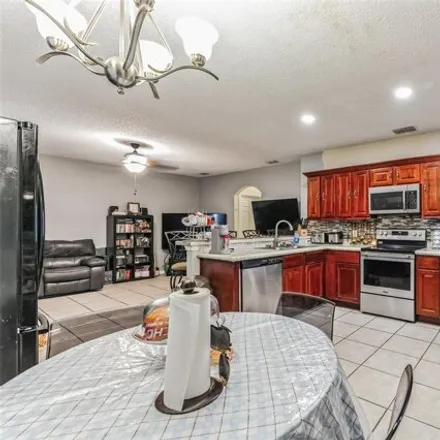 Image 9 - 762 Squirrel Ct, Kissimmee, Florida, 34759 - House for sale