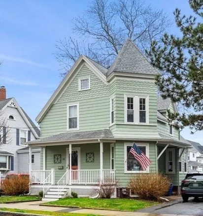 Image 2 - 101 Norfolk Avenue, Swampscott, MA 01907, USA - House for sale