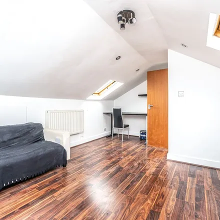 Image 7 - 34 Cotesbach Road, Lower Clapton, London, E5 9QH, United Kingdom - Apartment for rent