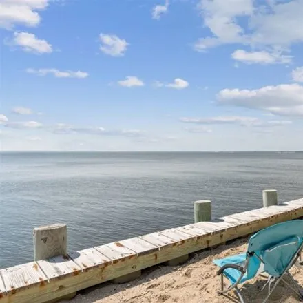 Rent this 3 bed house on 6325 Peconic Bay Boulevard in Laurel, Southold