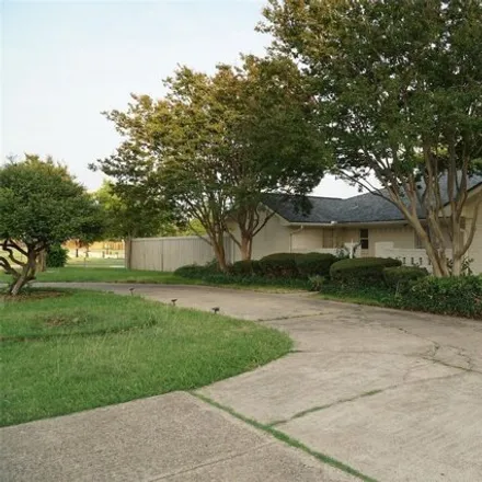 Buy this 4 bed house on 10207 Carry Back Circle in Dallas, TX 75229
