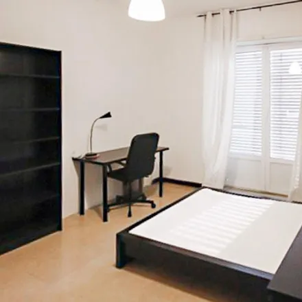 Rent this 4 bed room on Via Cavalcabò 9 in 20146 Milan MI, Italy