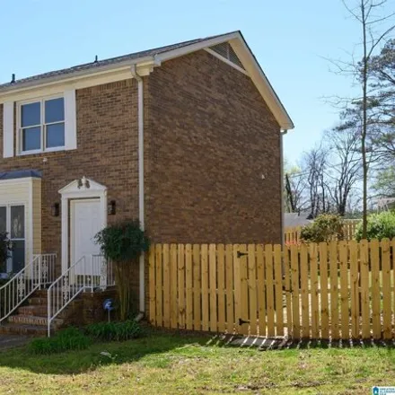 Buy this 2 bed house on 3028 Sunview Drive in Cahaba Heights, Vestavia Hills
