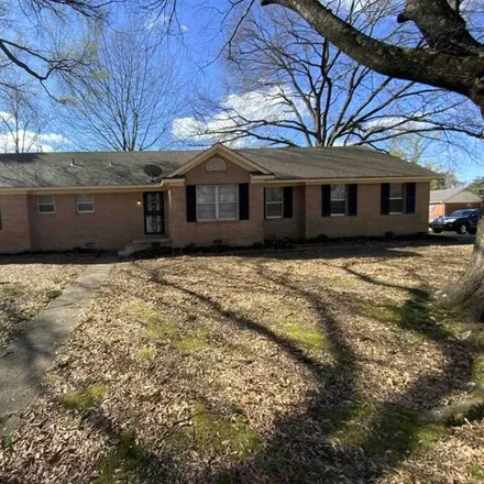 Buy this 3 bed house on 4953 Scottsdale Avenue in Memphis, TN 38118