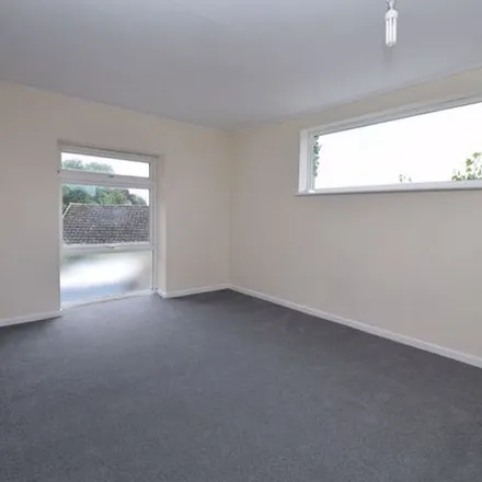Rent this 4 bed apartment on Copthorne Road in Kidlington, OX5 1BY
