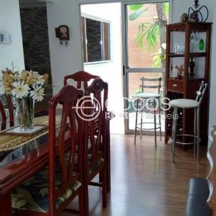 Buy this 4 bed house on Rua do Pintor in Planalto, Uberlândia - MG