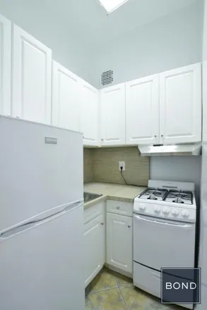 Image 3 - 55 Perry Street, New York, NY 10014, USA - Apartment for rent