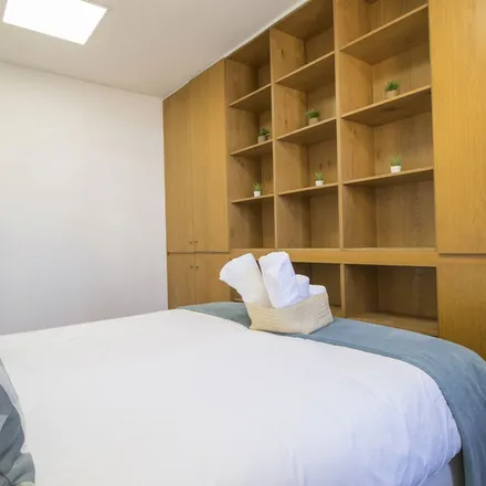 Rent this 3 bed apartment on HF Tuela Ala Sul in Rua Arquitecto Marques da Silva 166, 4150-177 Porto
