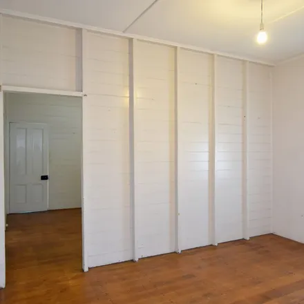 Image 9 - Bramston Street, Gladstone Central QLD 4680, Australia - Apartment for rent