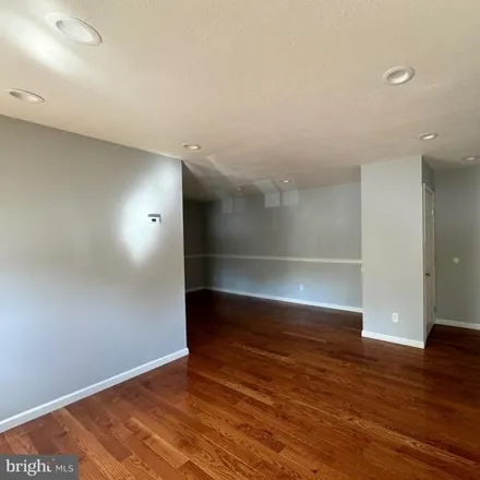 Image 3 - 11909 Tarragon Road, Reisterstown, MD 21136, USA - Condo for sale