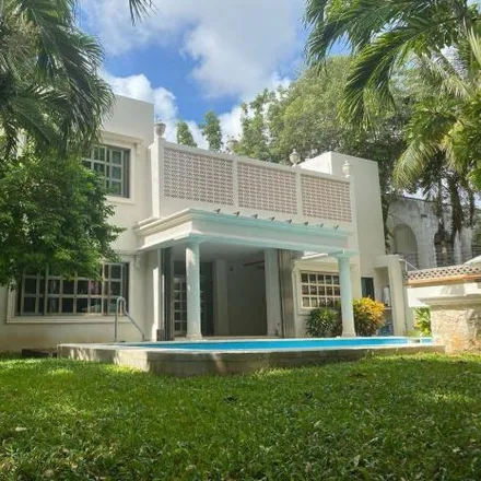 Buy this 5 bed house on Calle Paseo del Coral in 77560 Cancún, ROO