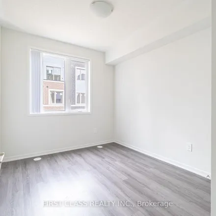 Image 2 - Concord, Vaughan, ON L4K 1Y7, Canada - Townhouse for rent