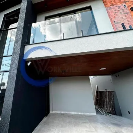 Buy this 3 bed house on Rua Engenheiro Theodoro Sampaio in Parque São Paulo, Cascavel - PR