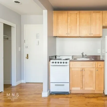 Rent this studio house on 345 West 30th Street in New York, NY 10001