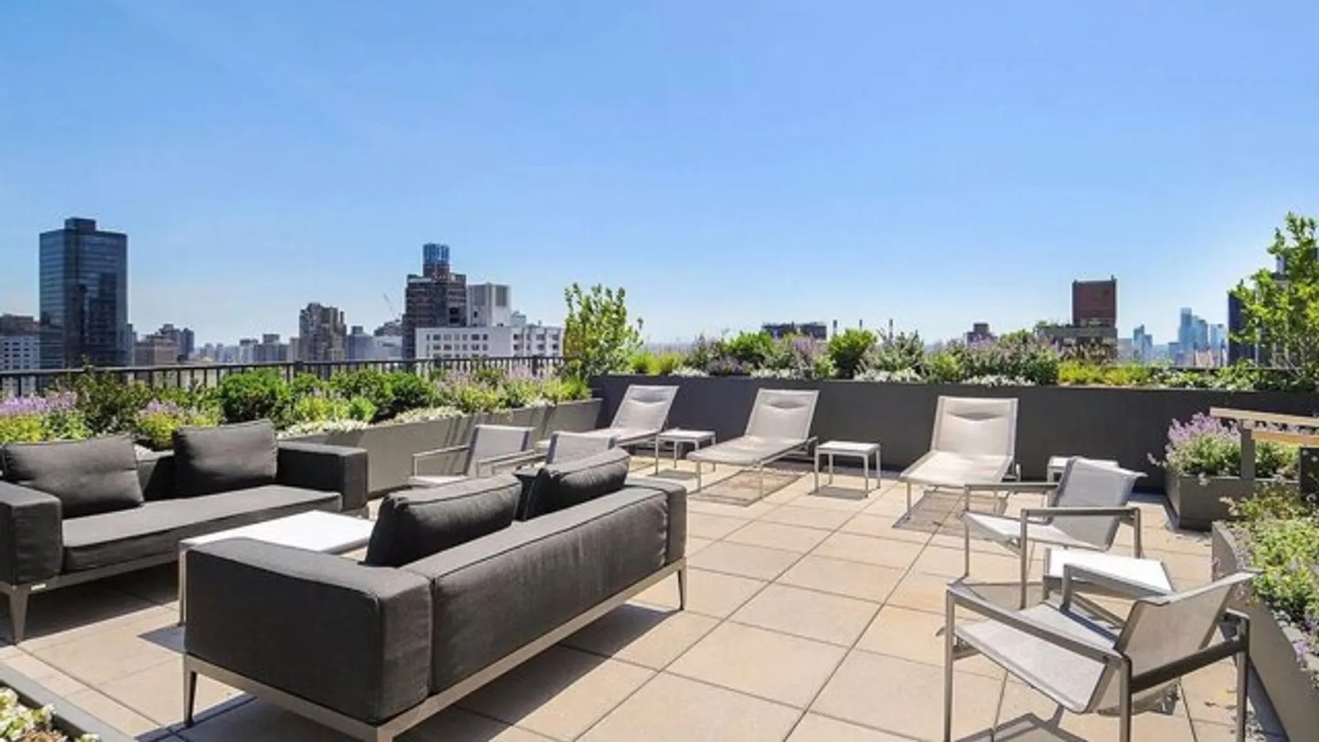 200 East 62nd Street, New York, NY 10065, USA | 1 bed apartment for ...