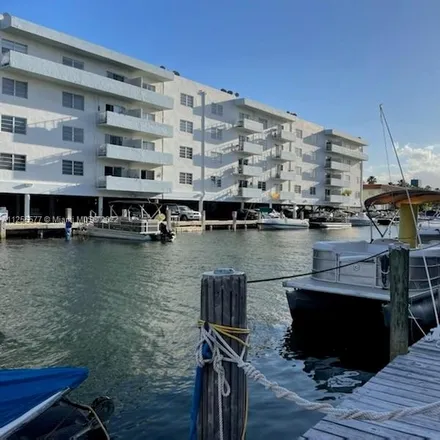 Image 1 - 3750 Northeast 169th Street, Eastern Shores, North Miami Beach, FL 33160, USA - Condo for sale