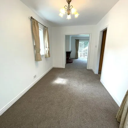 Rent this 2 bed apartment on Didsbury Lawn Tennis Club in Parrs Wood Road, Wythenshawe