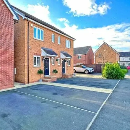 Rent this 2 bed duplex on Thomas Cox Wharf in Wednesbury, DY4 7EP