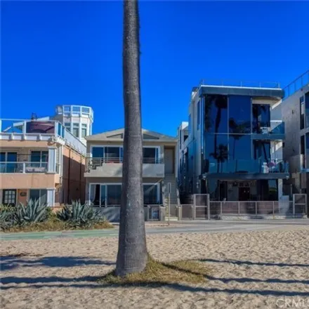 Image 3 - Brabu, 3015 Ocean Front Walk, Los Angeles, CA 90292, USA - Condo for sale