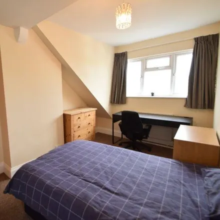 Image 7 - Wayland Road, Sheffield, S11 8YD, United Kingdom - Townhouse for rent