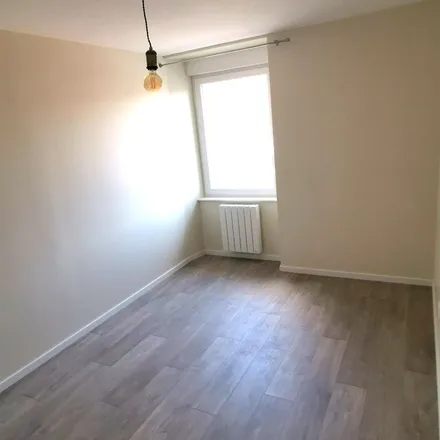 Image 7 - 49 Rue des Grands Bois, 25400 Audincourt, France - Apartment for rent