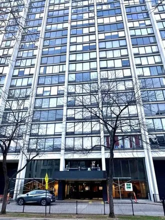 Buy this 2 bed condo on 5445-5447 North Sheridan Road in Chicago, IL 60626