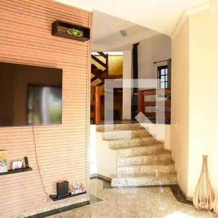 Rent this 3 bed house on Rua Jahú in Jardim dos Ipes, Cotia - SP