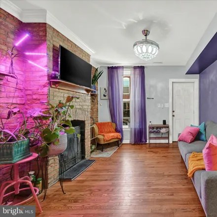 Image 5 - 2621 Miles Avenue, Baltimore, MD 21211, USA - Townhouse for sale