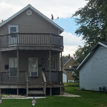 Buy this 3 bed house on 300 East 1st Street in Marshfield, WI 54449