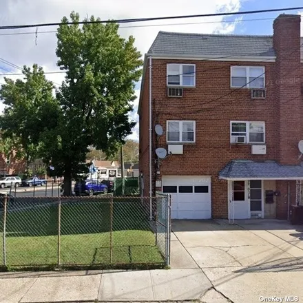 Rent this 3 bed house on 240-19 93rd Avenue in New York, NY 11426