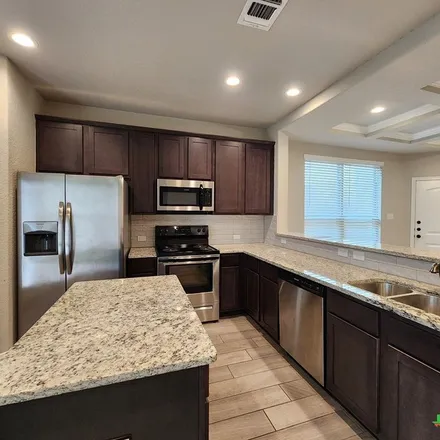 Rent this 3 bed apartment on West County Line Road in New Braunfels, TX 78130