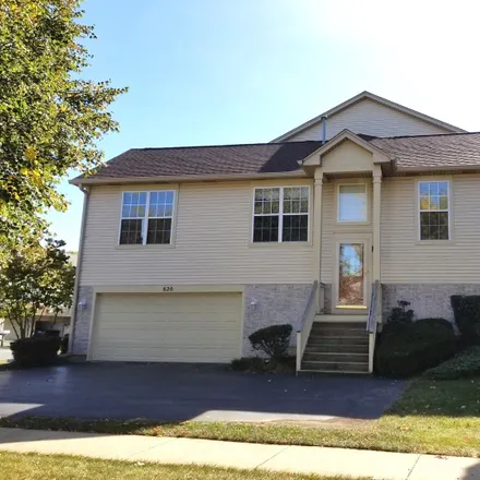 Buy this 2 bed house on 620 Littleton Trail in Elgin, IL 60120