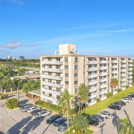 Buy this 1 bed condo on 1899 Northeast 38th Street in Coral Heights, Broward County