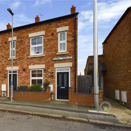 Buy this 3 bed townhouse on 7 Lea Road in Northampton, NN1 4PE