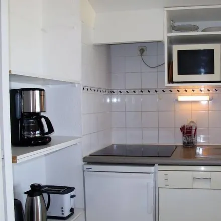 Rent this 1 bed apartment on 40200 Mimizan