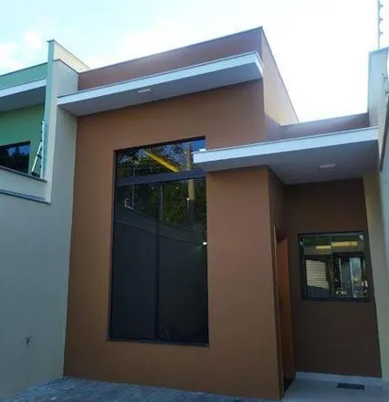 Buy this 3 bed house on Rua do Pelicano in Alpes, Londrina - PR