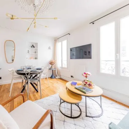 Image 4 - 26 Rue Véron, 75018 Paris, France - Apartment for rent