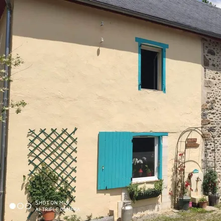 Rent this 3 bed house on 500 Route de Saint-Palais in 64130 Charritte-de-Bas, France