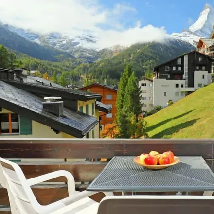 Rent this 2 bed apartment on 3920 Zermatt