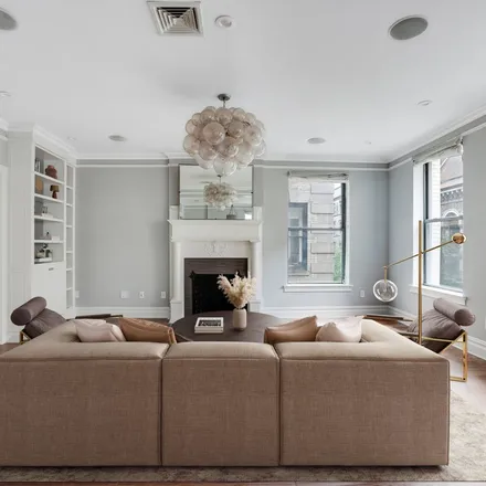 Rent this 4 bed apartment on The Powellton in West 97th Street, New York