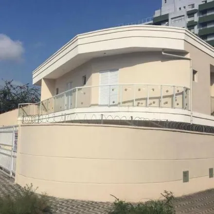 Buy this 2 bed house on Rua São Benedito in Vila Caiçara, Praia Grande - SP