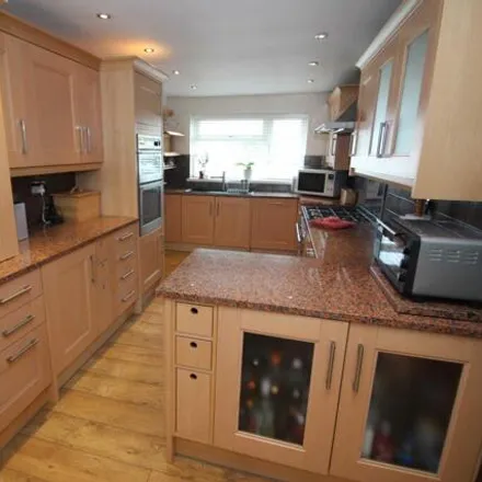 Image 7 - Raven Road, Walsall, WS5 3PZ, United Kingdom - House for sale